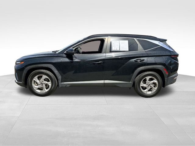 Used 2023 Hyundai Tucson SEL FWD image 2