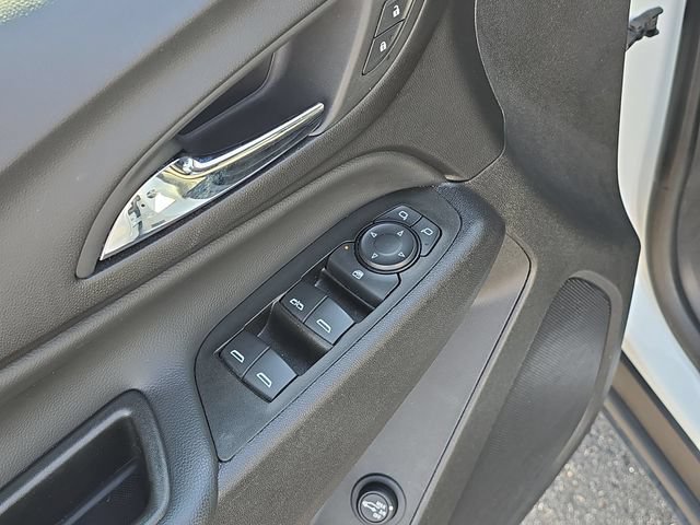 Certified 2024 Chevrolet Equinox LT w/ LPO, Floor Liner Package FWD image 29