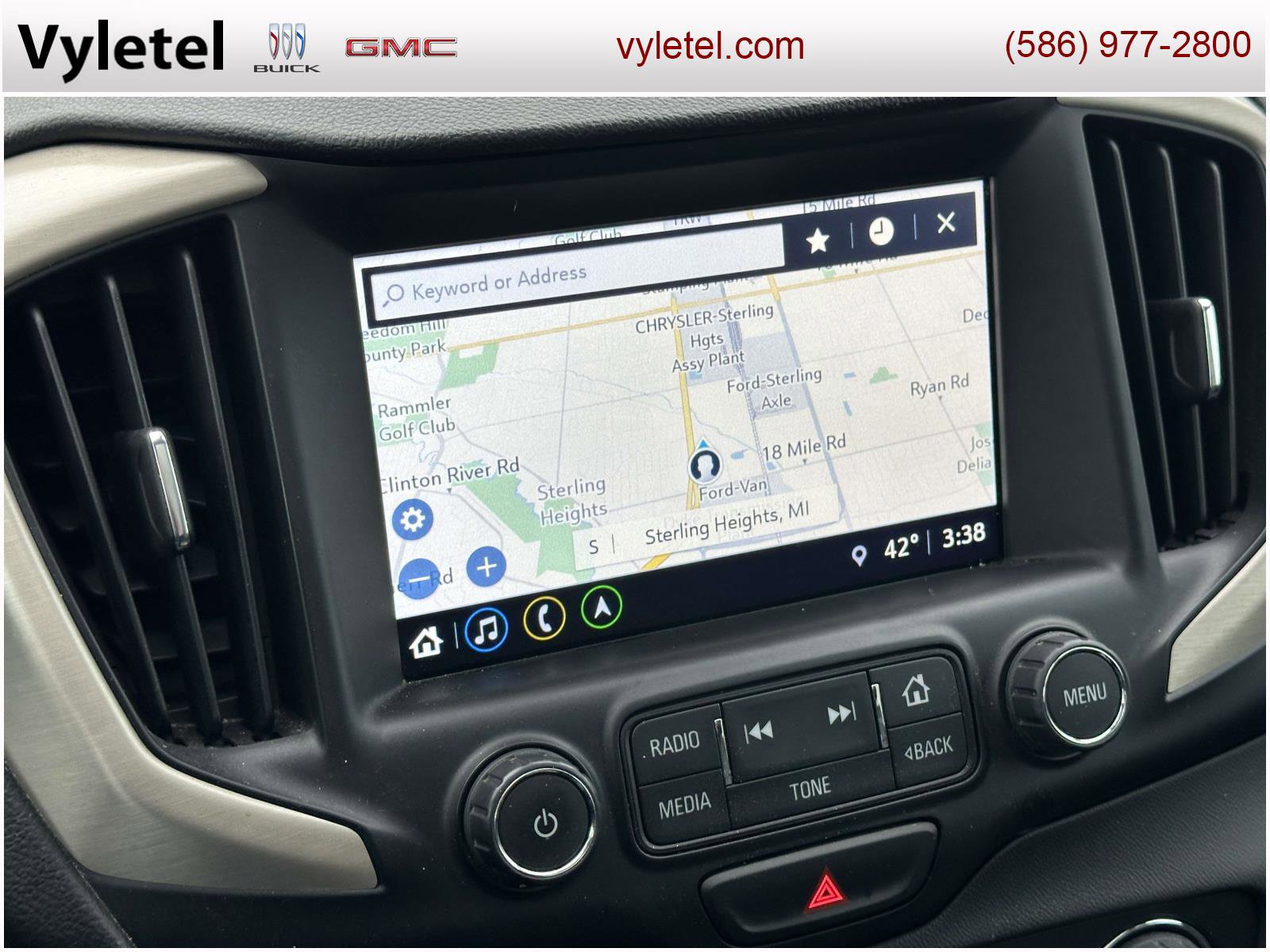 Used 2018 GMC Terrain Denali w/ Advanced Safety Package image 26