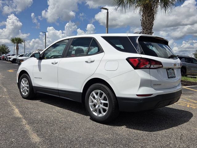 Certified 2024 Chevrolet Equinox LS w/ Driver Confidence II Package FWD image 5