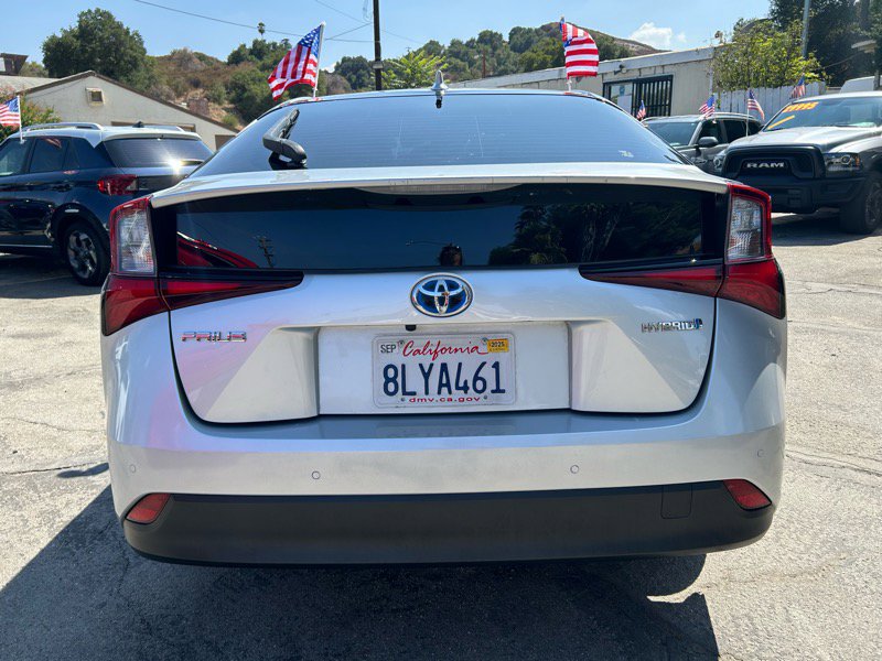 Used 2019 Toyota Prius L Eco image 4
