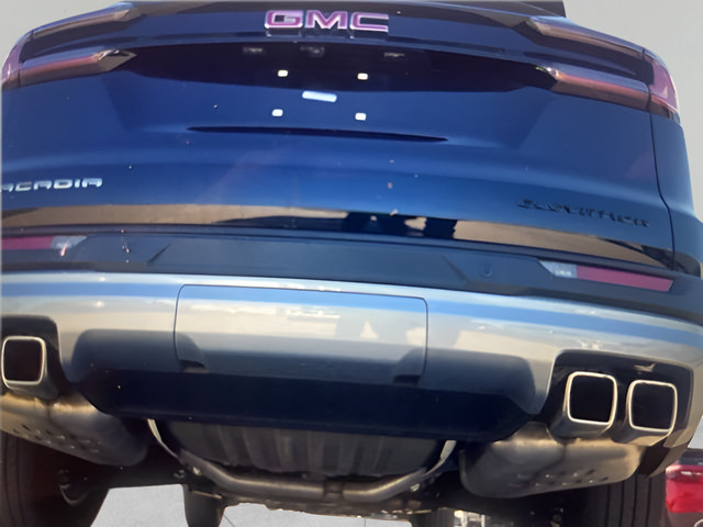 Used 2025 GMC Acadia Elevation FWD image 8