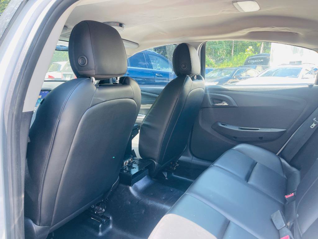 Used 2014 Chevrolet Caprice RWD image 29
