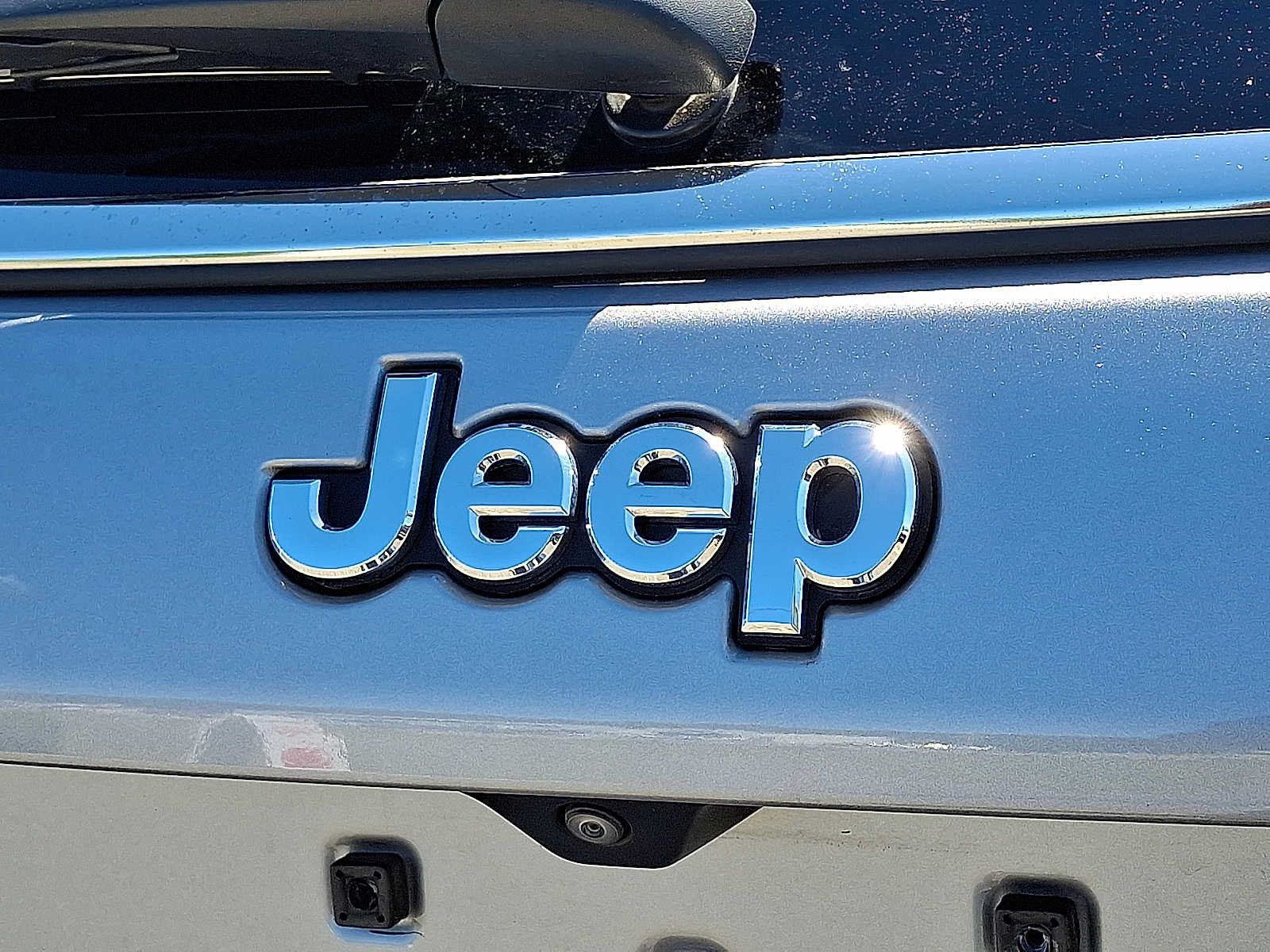 Certified 2022 Jeep Compass Latitude w/ Sun and Sound Group AWD/4WD image 34