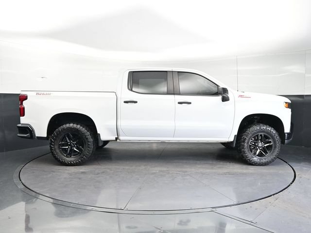 Used 2021 Chevrolet Silverado 1500 Custom Trail Boss w/ LPO, Dark Essentials Package AWD/4WD image 4