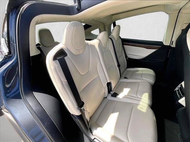 Used 2017 Tesla Model X 90D AWD/4WD image 28