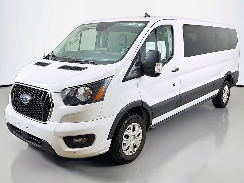 Used 2023 Ford Transit 350 XLT image 7