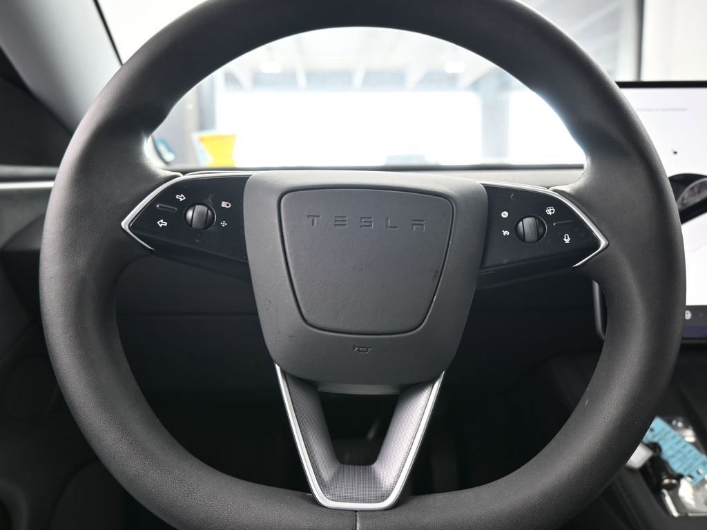 Used 2025 Tesla Model 3 Long Range image 25