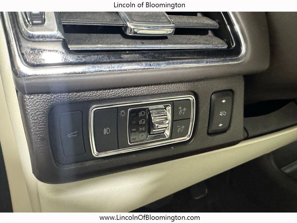 Used 2023 Lincoln Navigator Black Label AWD/4WD image 41