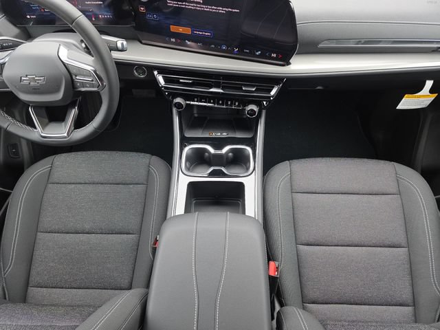 New 2026 Chevrolet Traverse LT w/ Midnight/Sport Edition FWD image 16