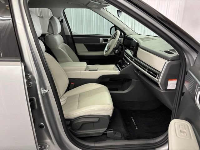 Used 2026 Hyundai Santa Fe SEL FWD image 30