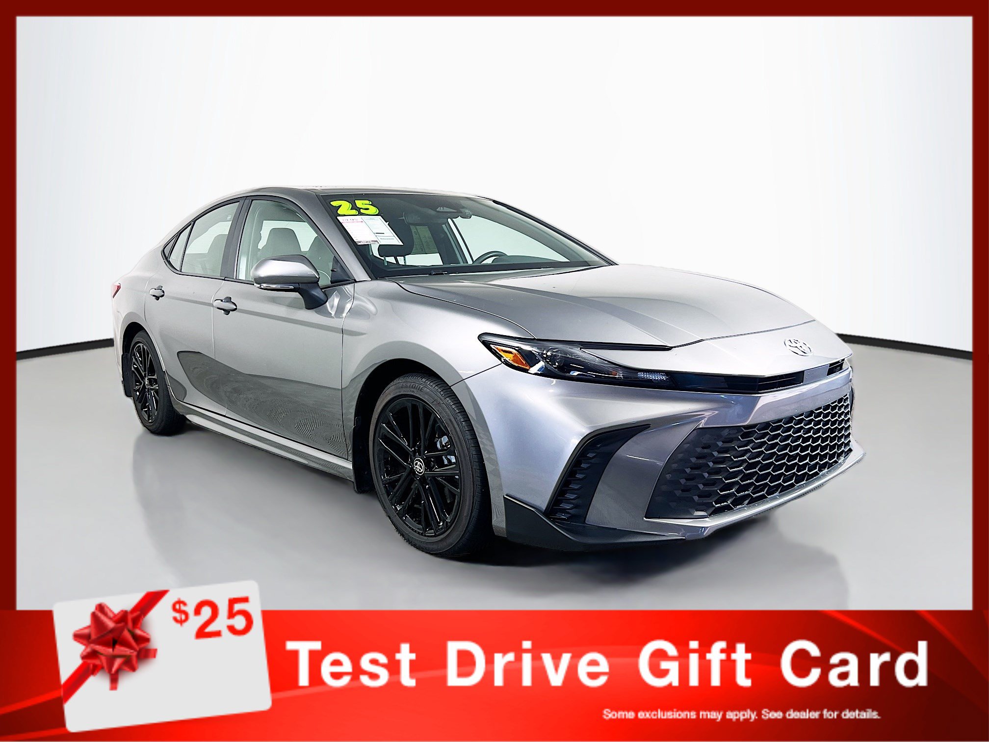 Used 2025 Toyota Camry SE