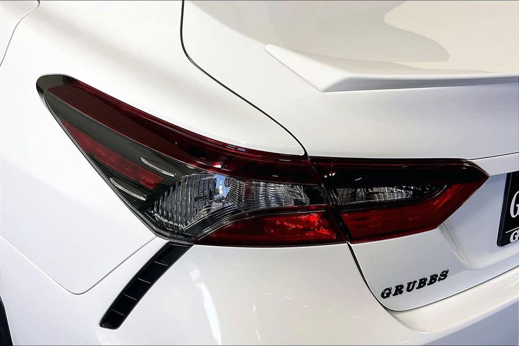 Used 2024 Toyota Camry SE w/ Convenience Package FWD image 39