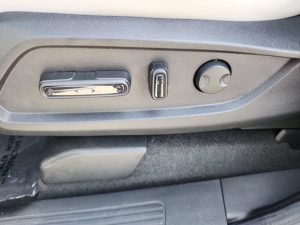 Certified 2025 Honda Pilot EX-L image 26