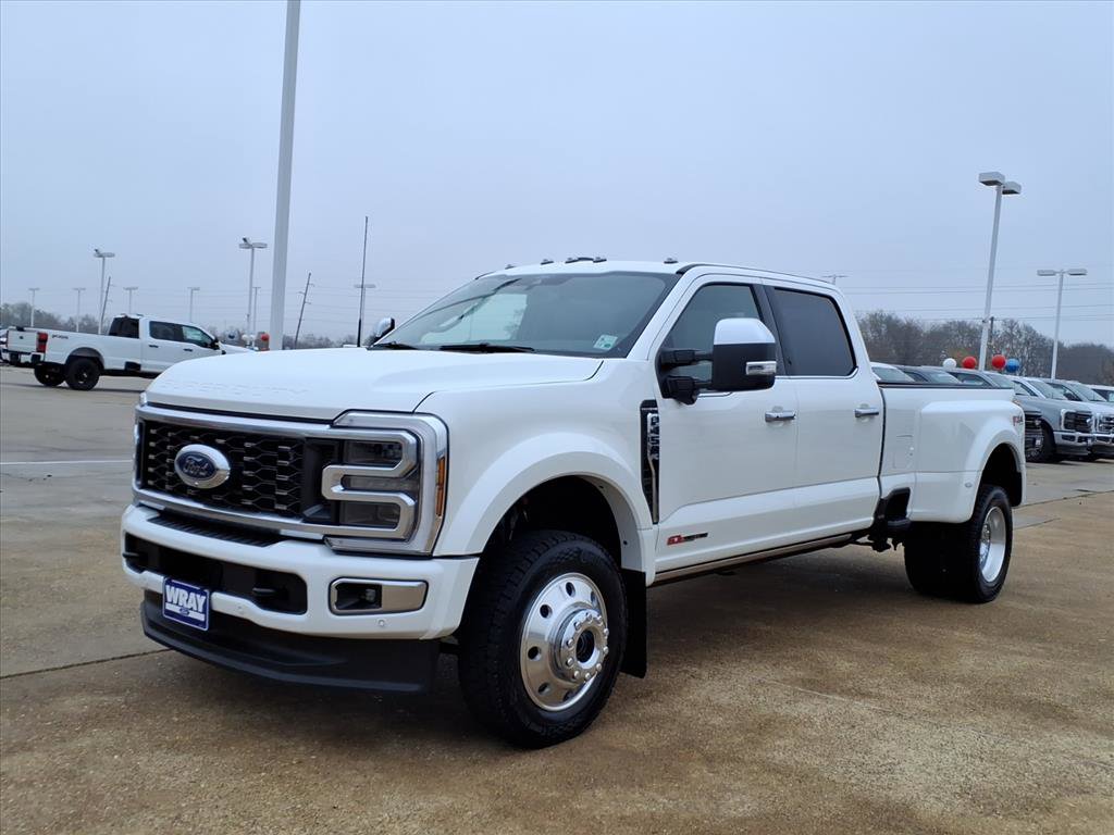 New 2026 Ford F450 Platinum w/ Platinum Plus Package