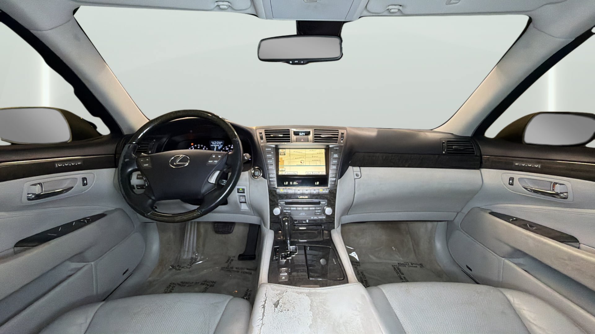 Used 2012 Lexus LS 460 w/ Luxury Value Edition RWD image 31