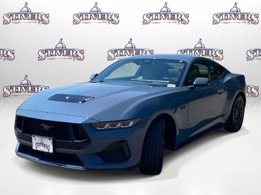 Used 2024 Ford Mustang GT Premium RWD image 3