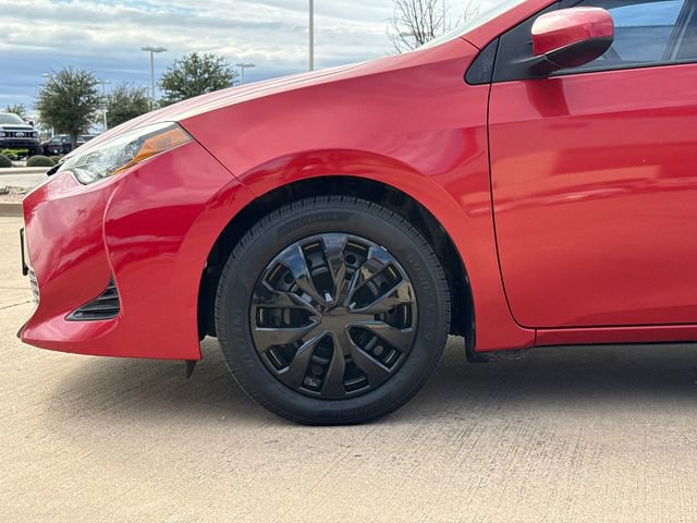 Used 2019 Toyota Corolla LE FWD image 5