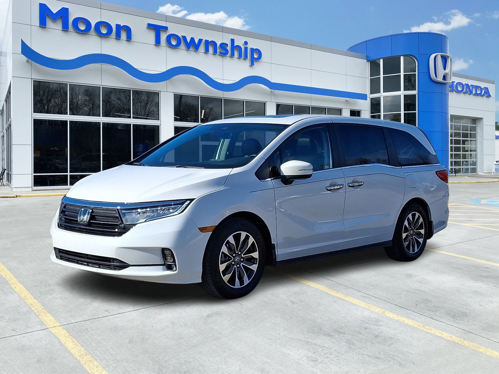 Used 2024 Honda Odyssey EX-L image 3