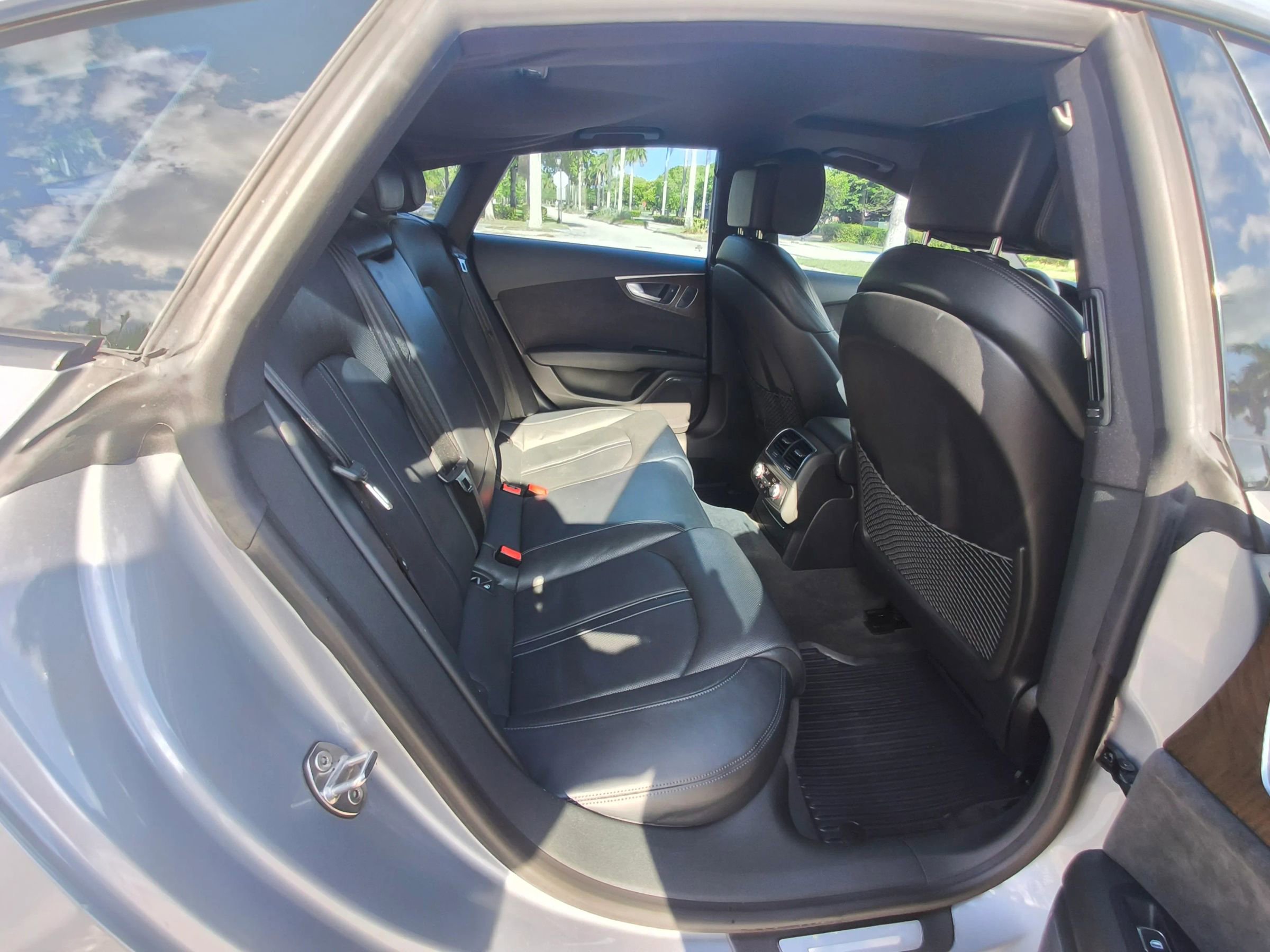 Used 2016 Audi A7 3.0T Prestige w/ Comfort Seating Package AWD/4WD image 35