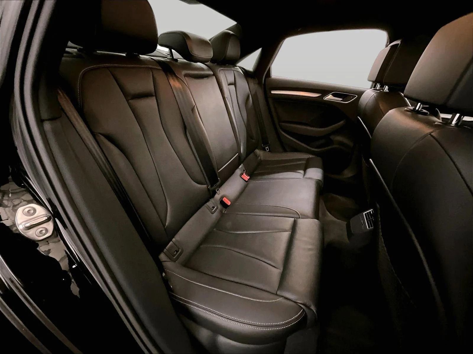 Used 2016 Audi S3 Premium Plus image 26