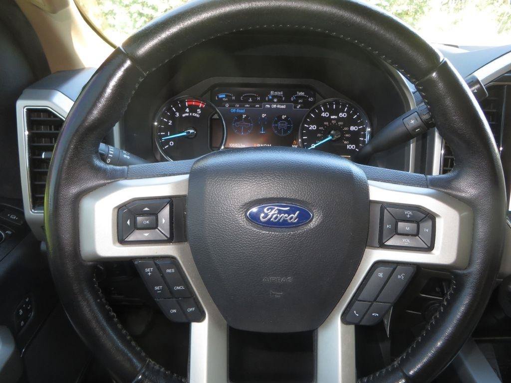 Used 2022 Ford F250 Lariat w/ Lariat Value Package AWD/4WD image 14