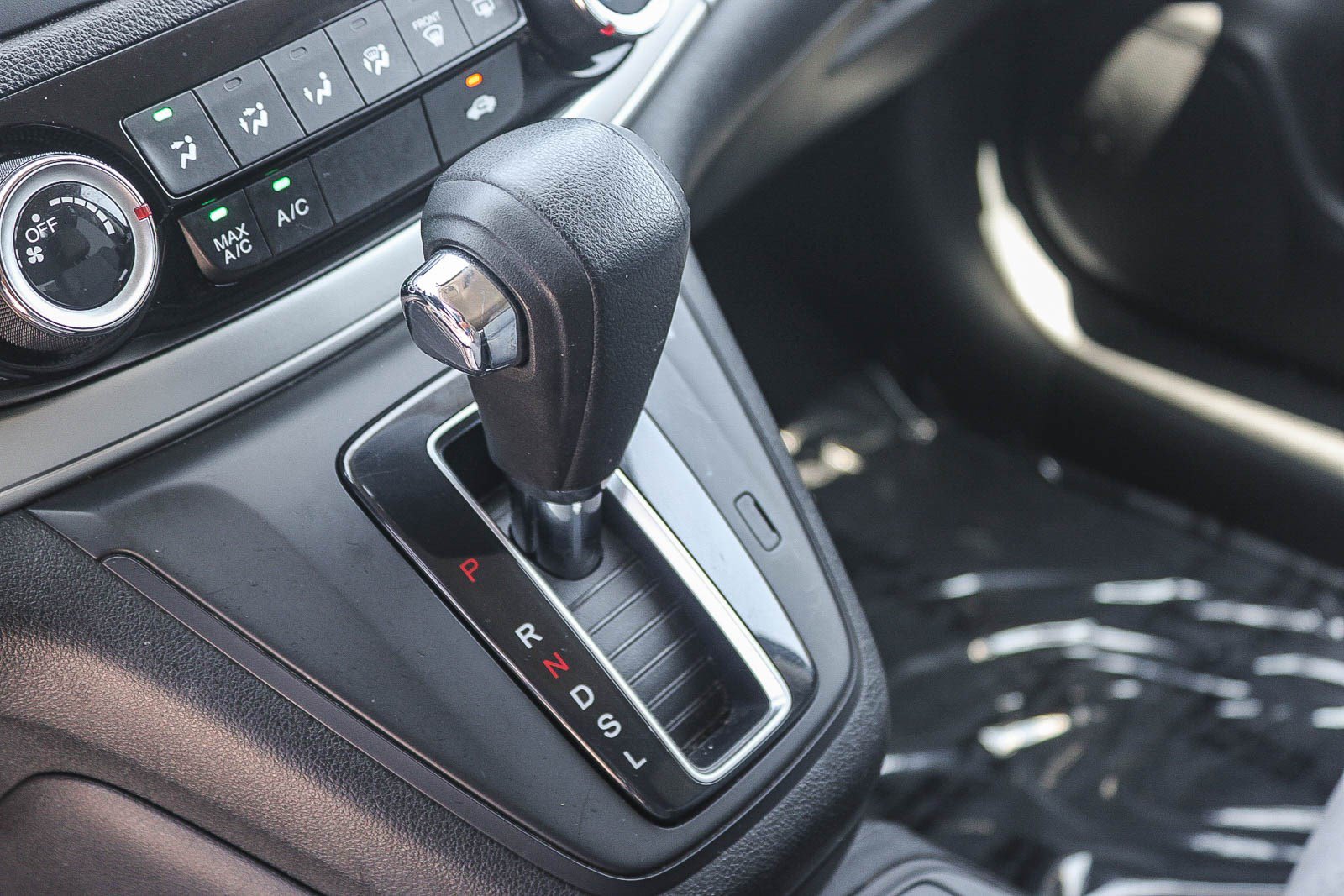Used 2016 Honda CR-V LX image 20