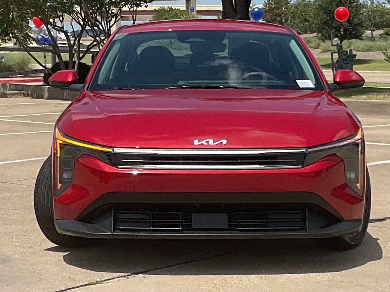 Used 2025 Kia K4 FWD image 2