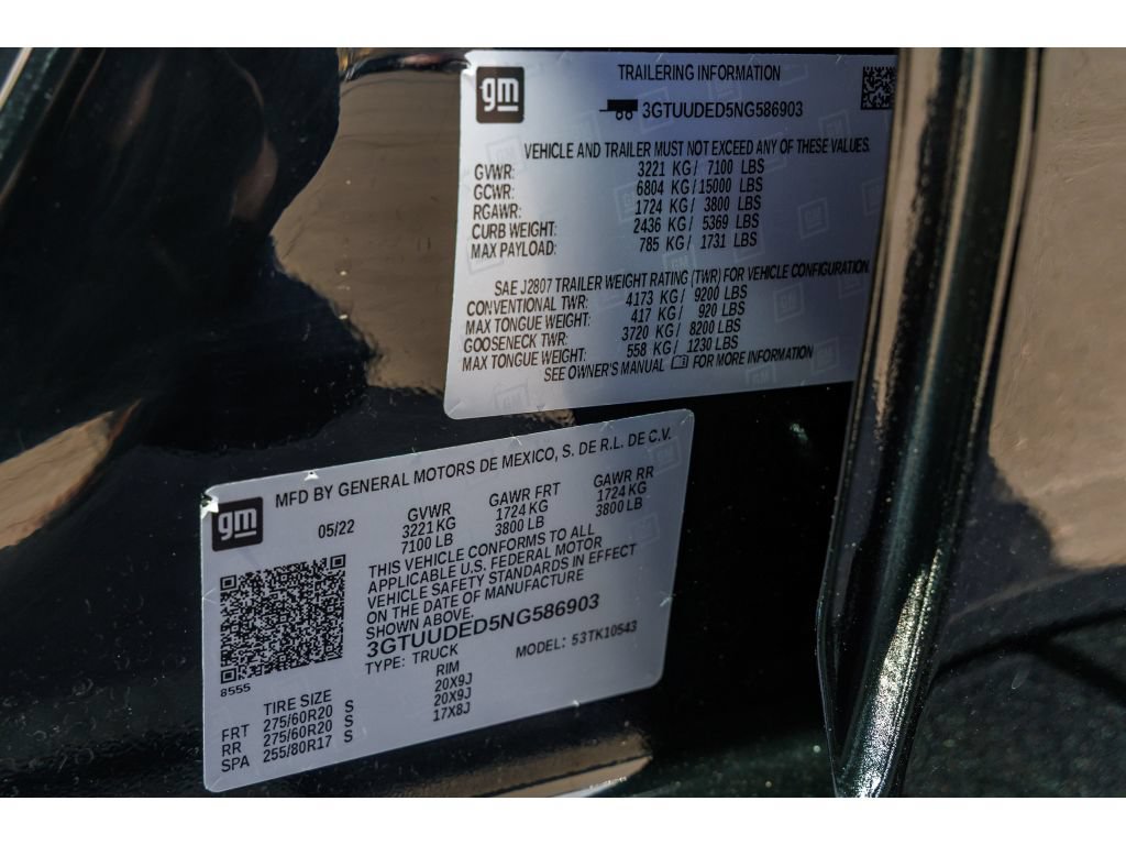 Used 2022 GMC Sierra 1500 SLT AWD/4WD image 30