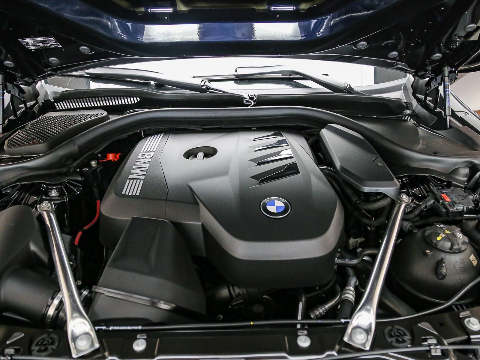 New 2027 BMW 530i RWD image 29