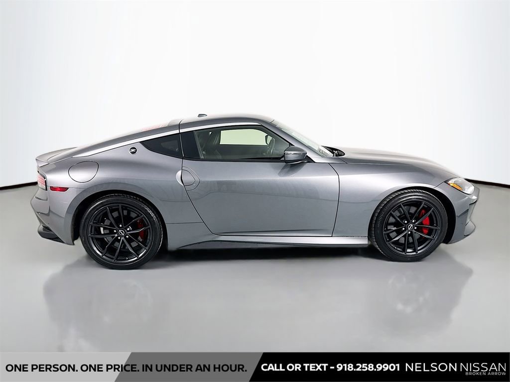 Certified 2024 Nissan Z Performance w/ Floor Mat Package image 4