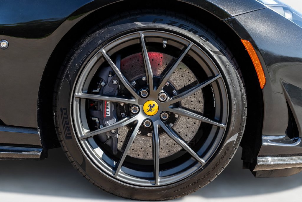 Certified 2021 Ferrari 812 GTS RWD image 62