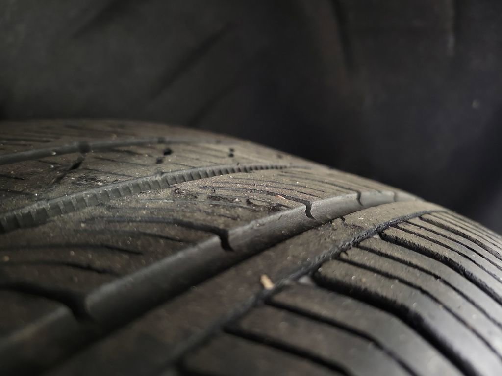 Used 2023 Cadillac XT4 Luxury w/ Cold Weather Package image 11