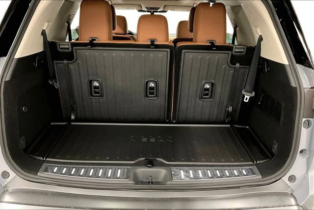 New 2026 Nissan Pathfinder Platinum AWD/4WD image 44
