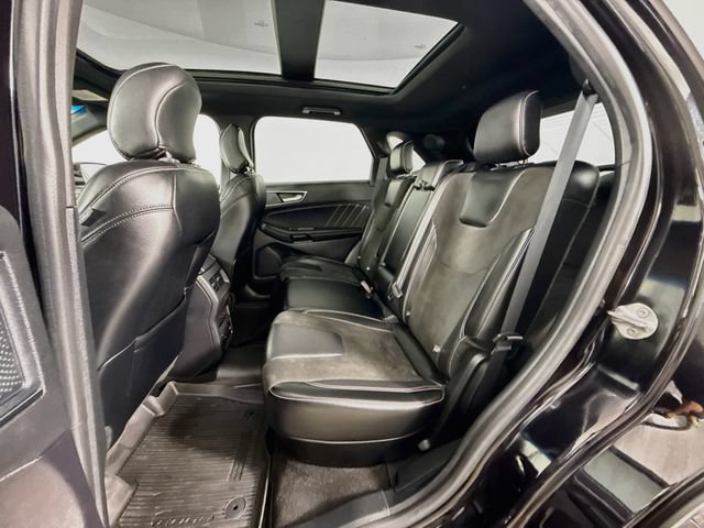 Used 2019 Ford Edge ST w/ Equipment Group 401A AWD/4WD image 26