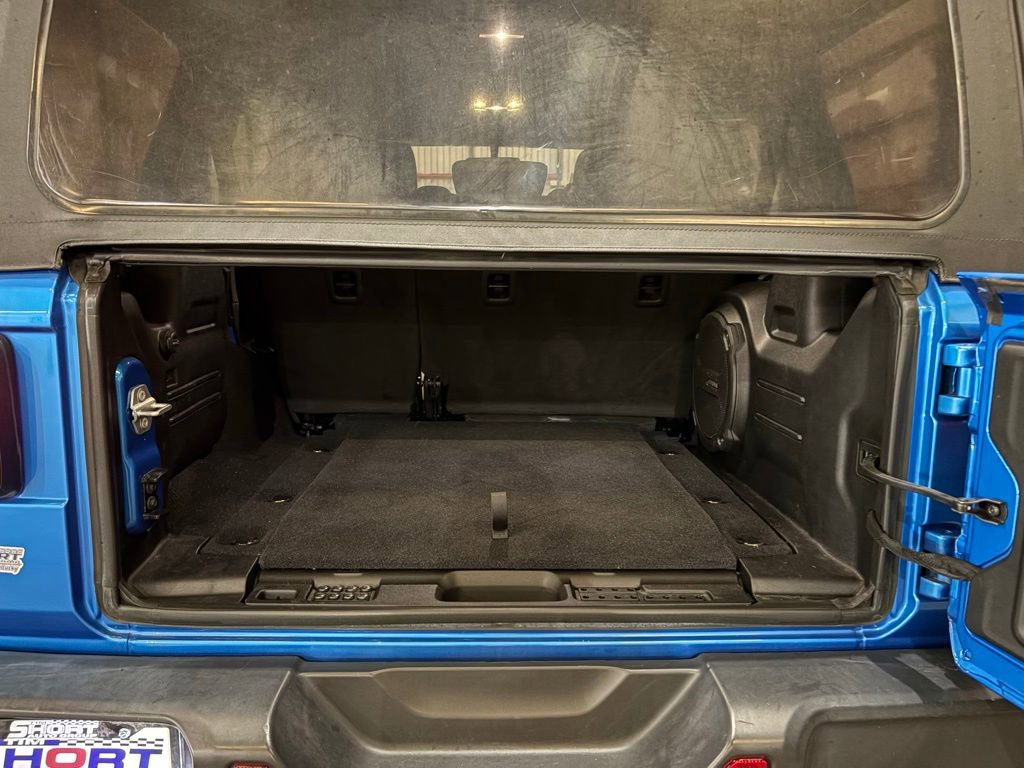 Used 2022 Jeep Wrangler Unlimited Sahara image 14