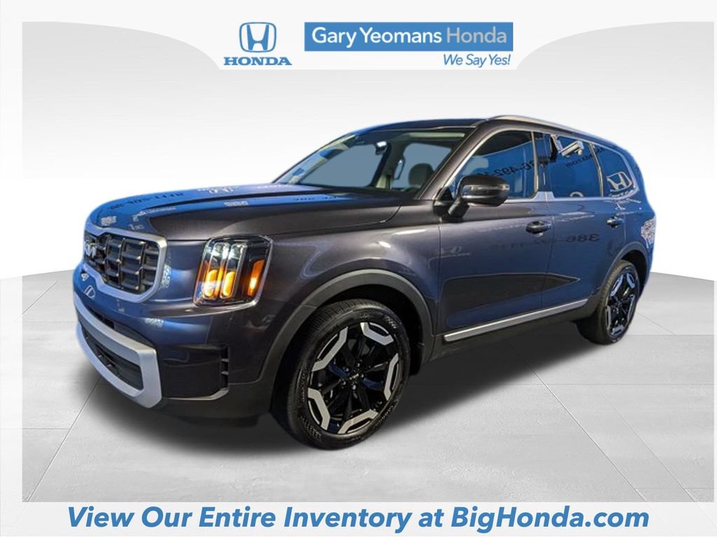 Used 2025 Kia Telluride S FWD image 9