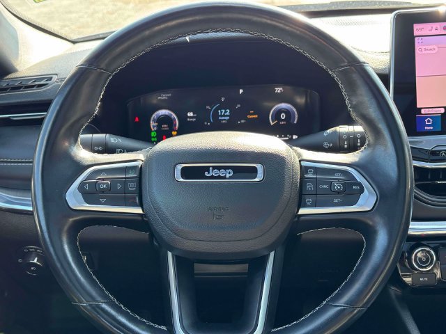 Used 2022 Jeep Compass High Altitude AWD/4WD image 31