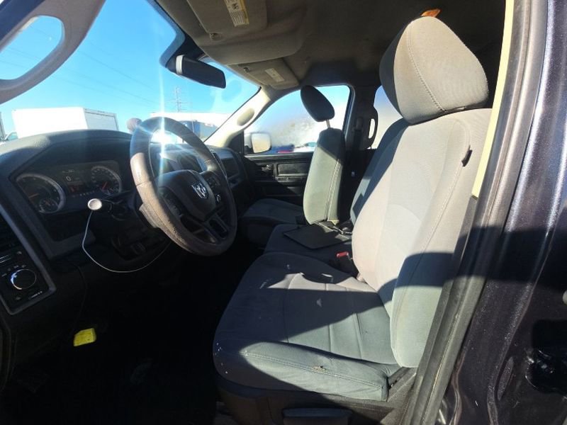 Used 2019 RAM 1500 Tradesman w/ Chrome Plus Package RWD image 22