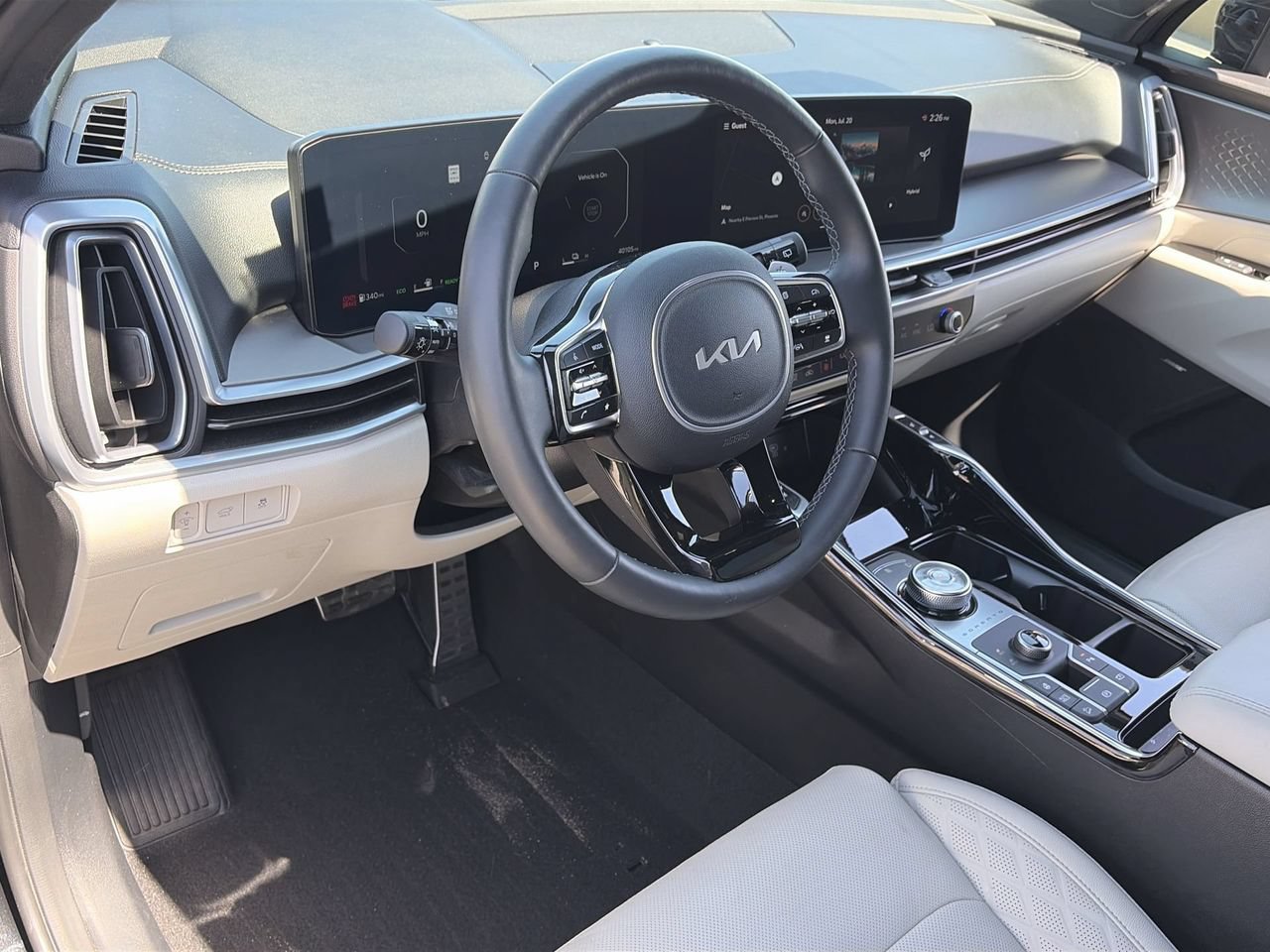 Certified 2025 Kia Sorento SX Prestige AWD/4WD image 17