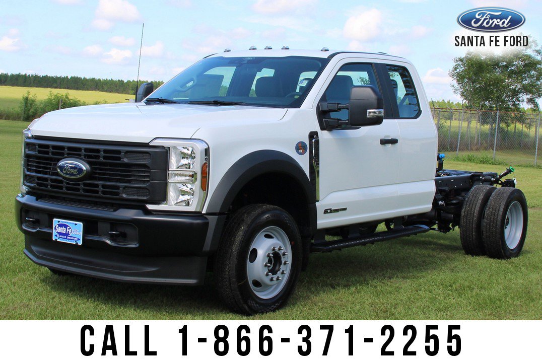 New 2025 Ford F450 XL image 4