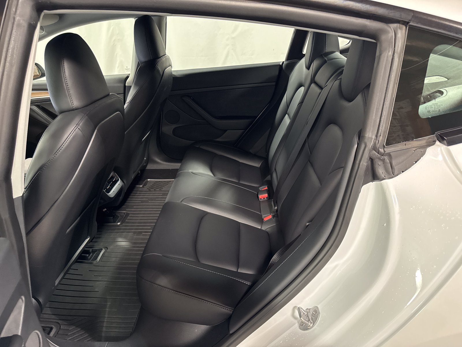 Used 2023 Tesla Model 3 Performance AWD/4WD image 5