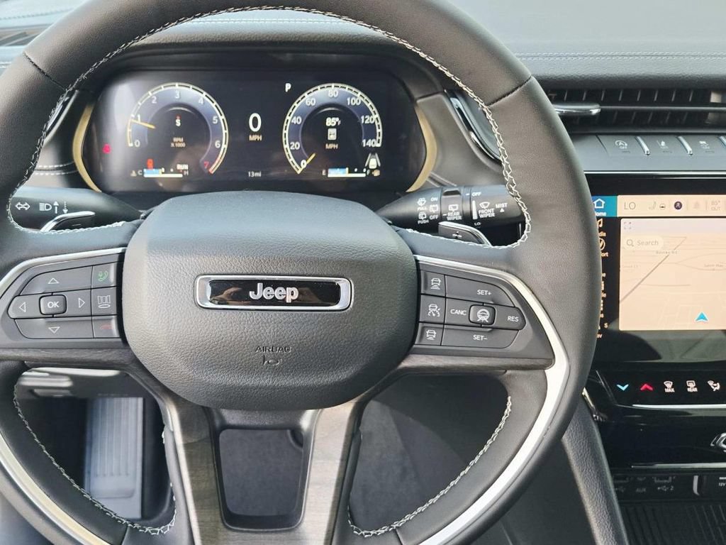 New 2026 Jeep Grand Cherokee Limited AWD/4WD image 19
