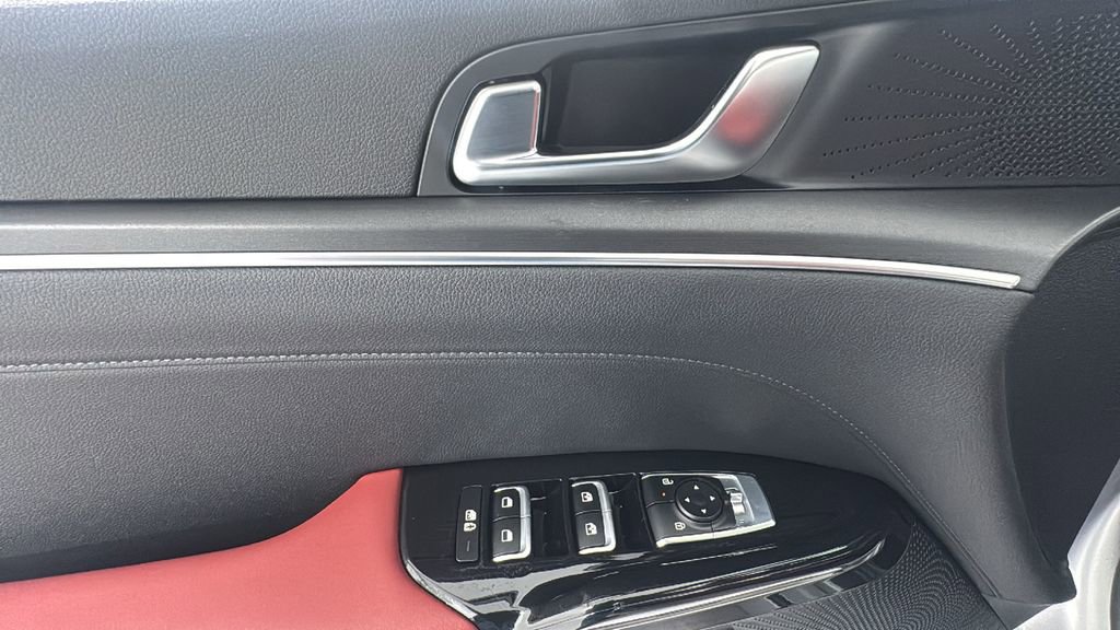 New 2026 Kia K5 GT-Line image 17