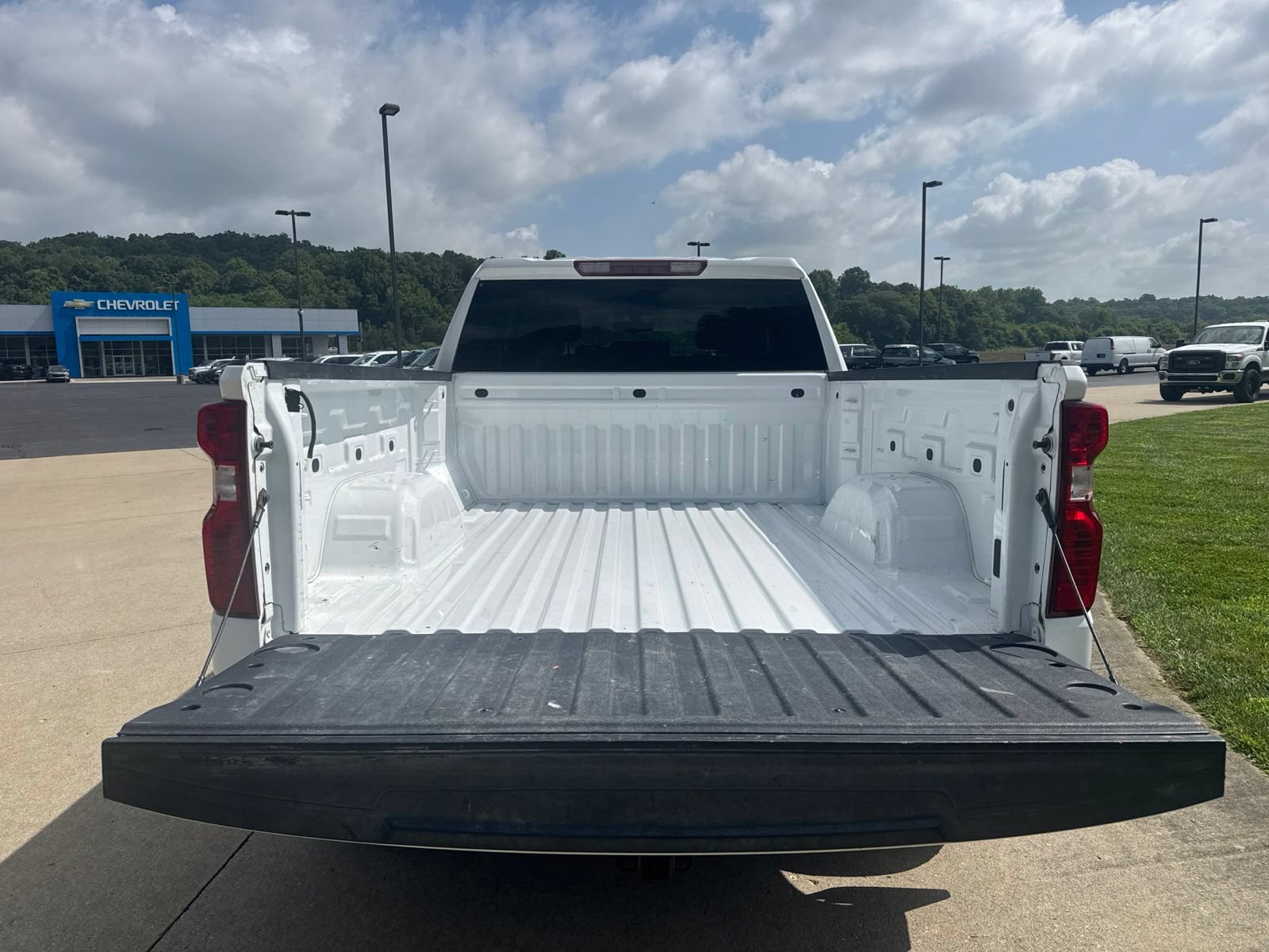 Used 2019 Chevrolet Silverado 1500 LT w/ All-Star Edition AWD/4WD image 15