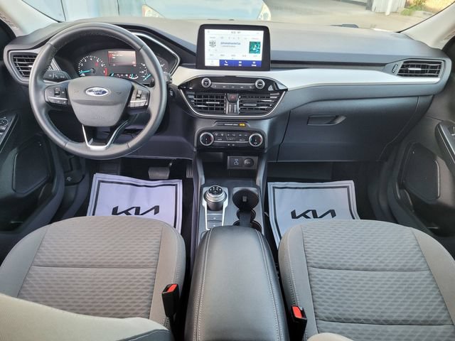 Used 2022 Ford Escape SE w/ Convenience Package FWD image 16