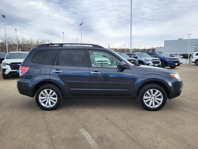 Used 2012 Subaru Forester 2.5X Limited image 3