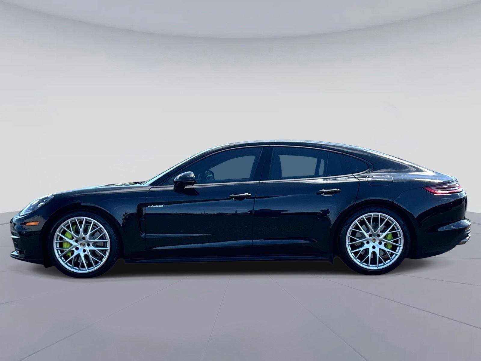 Used 2020 Porsche Panamera 4 image 6