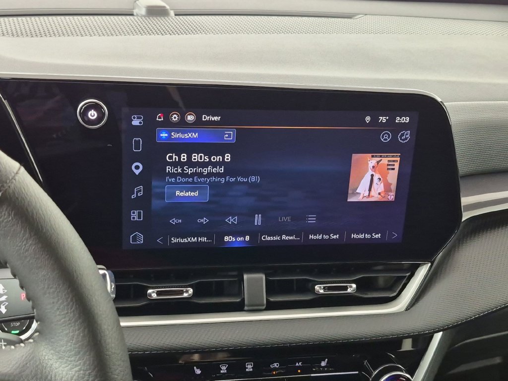 Certified 2026 Chevrolet Equinox LT FWD image 24