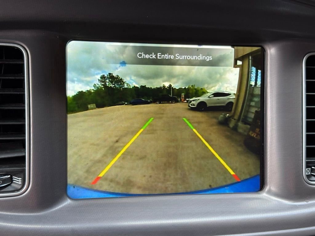 Used 2023 Dodge Charger SXT image 5